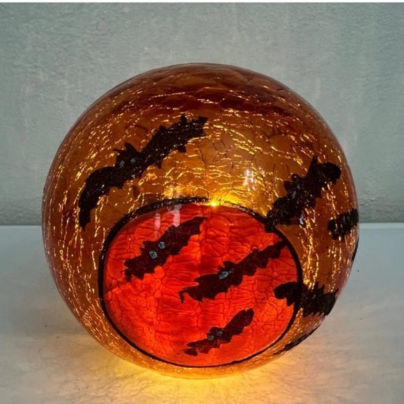 Halloween Crackle Glass Light Up Globe 6” Orange Black Bats LED Battery Decor - Picture 1 of 3